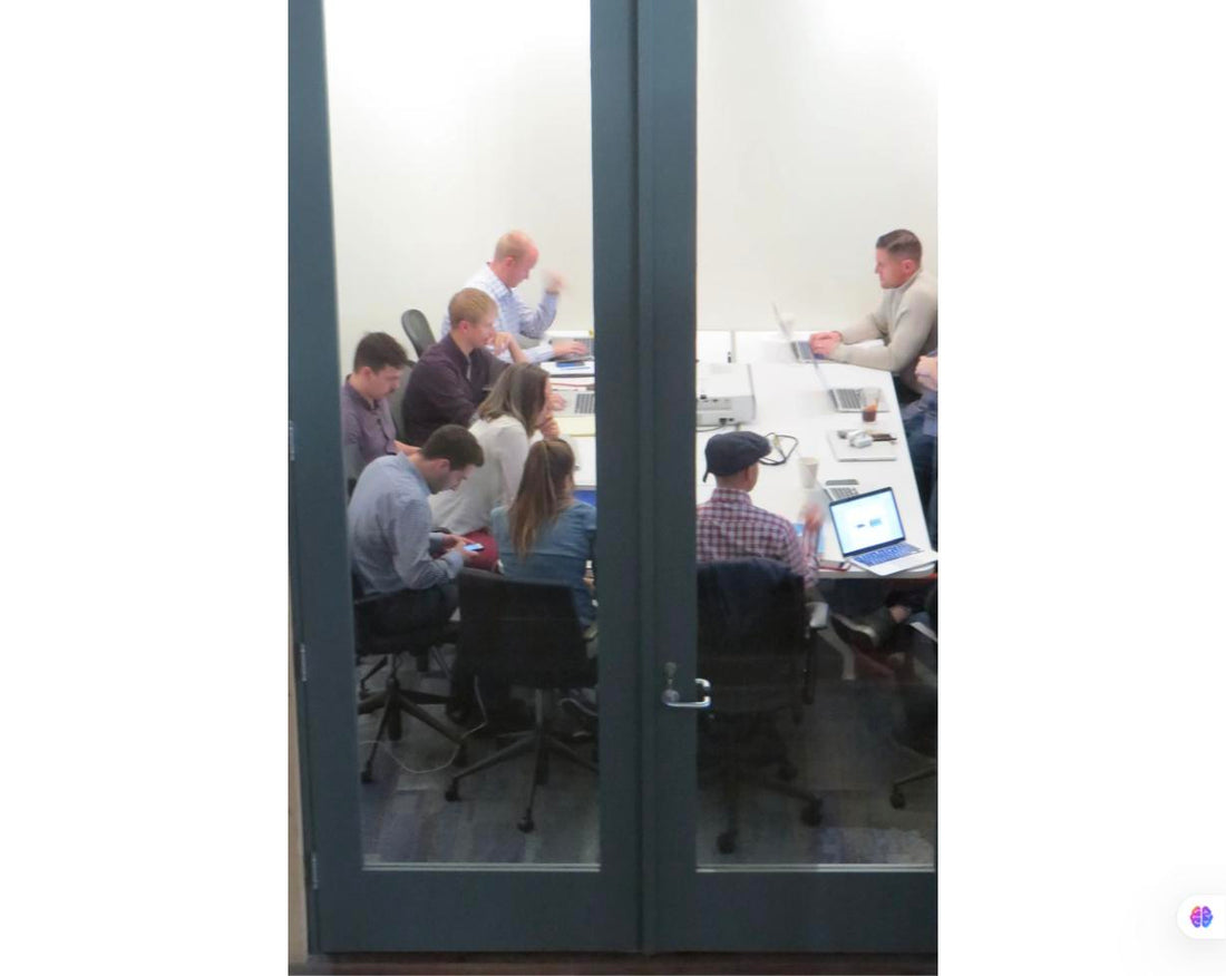 Let The Meeting Begin - Scale 1:1 Workstaions